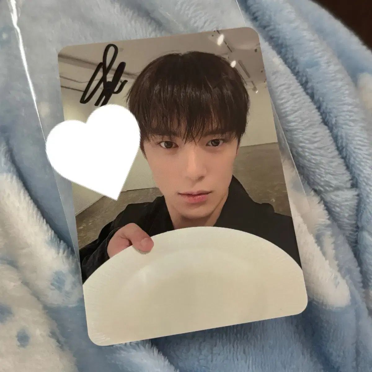 MONSTA X ミニョク サイン入りトレカ 몬엑 イ ミニョク