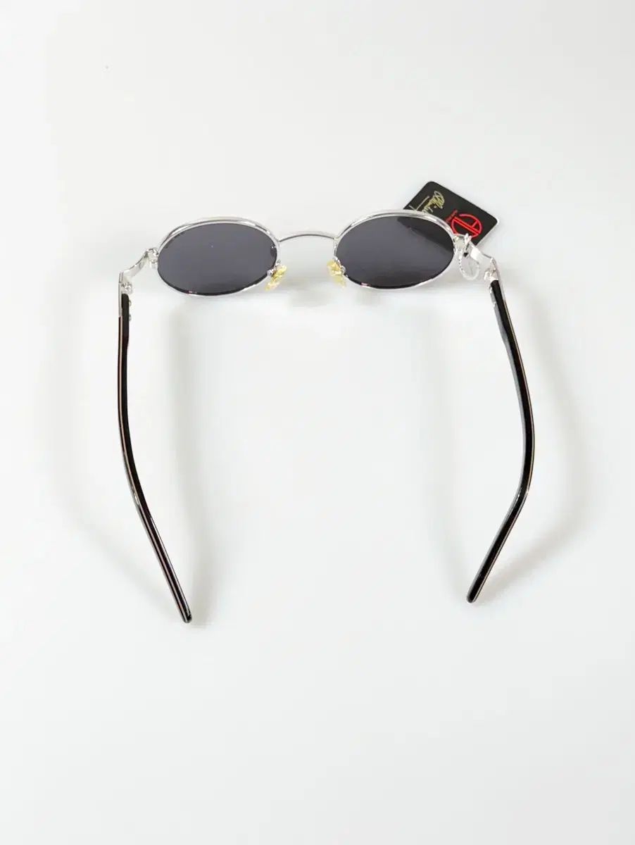  90 s ALAIN DELON アラン ドロン シルバー オーヴァル フレーム ヴィンテージ サングラス サングラス 小物