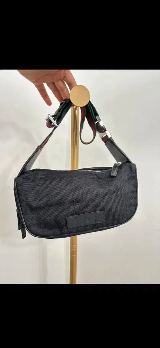 グッチ ヒップバッグ ベルトバッグ クロスバッグ ショルダーバッグ バッグ 横25