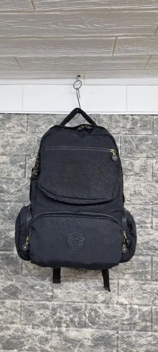 キプリング カジュアル バックパック