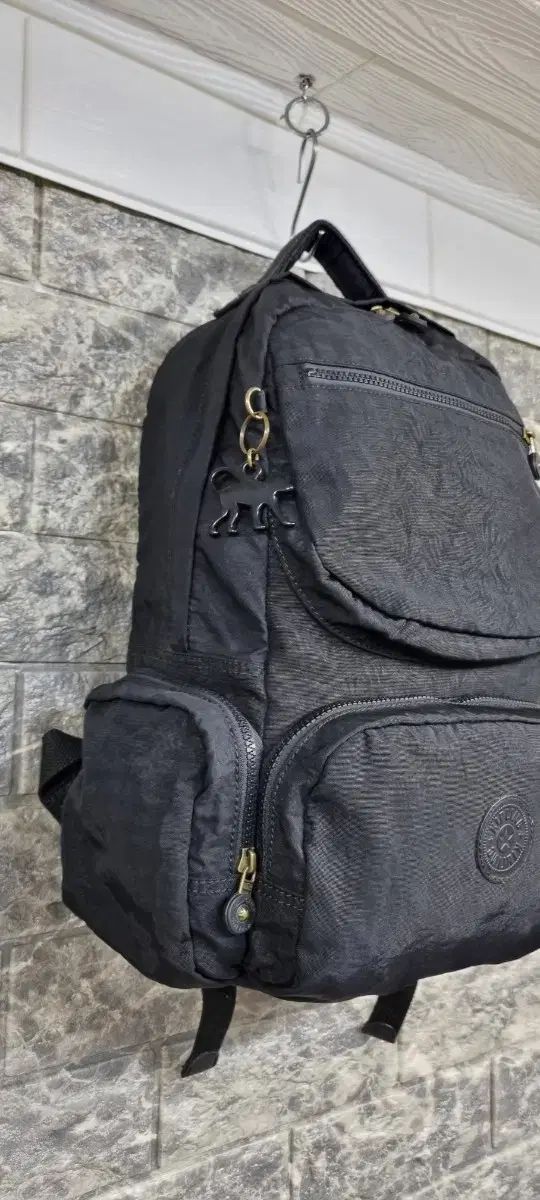 キプリング カジュアル バックパック