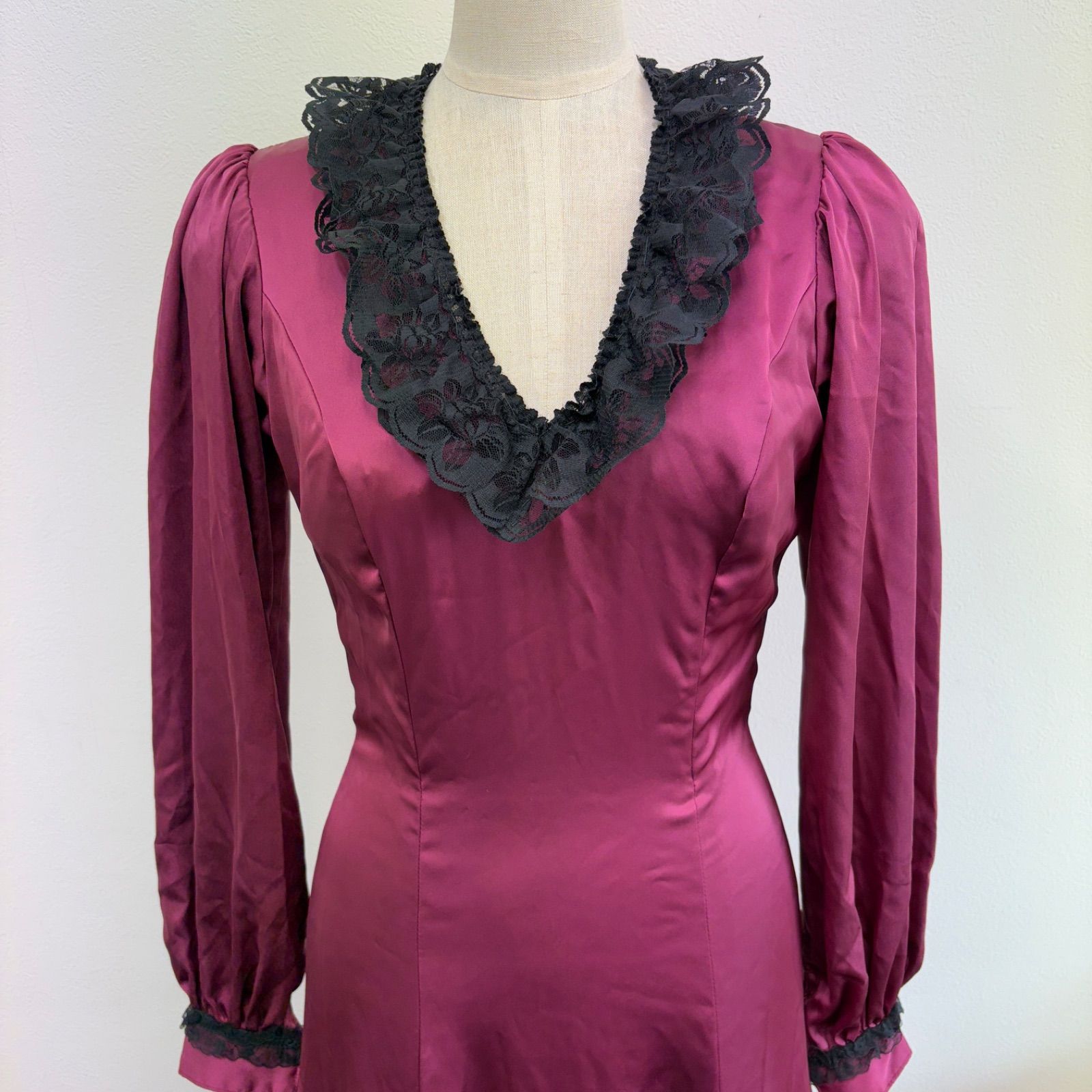 ボルドー フリル