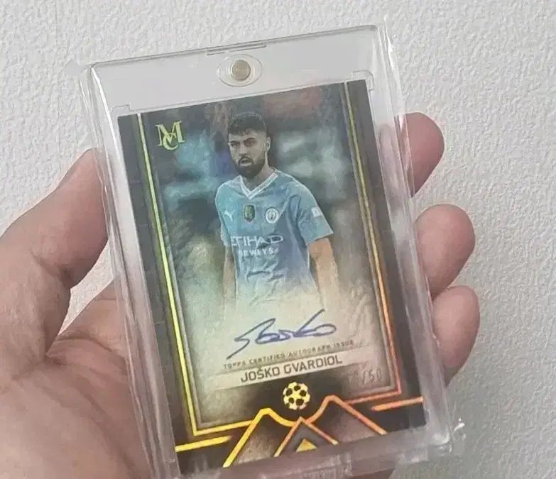 マンチェスターシティ グバルディオール ミュージアム オート カード 50限定