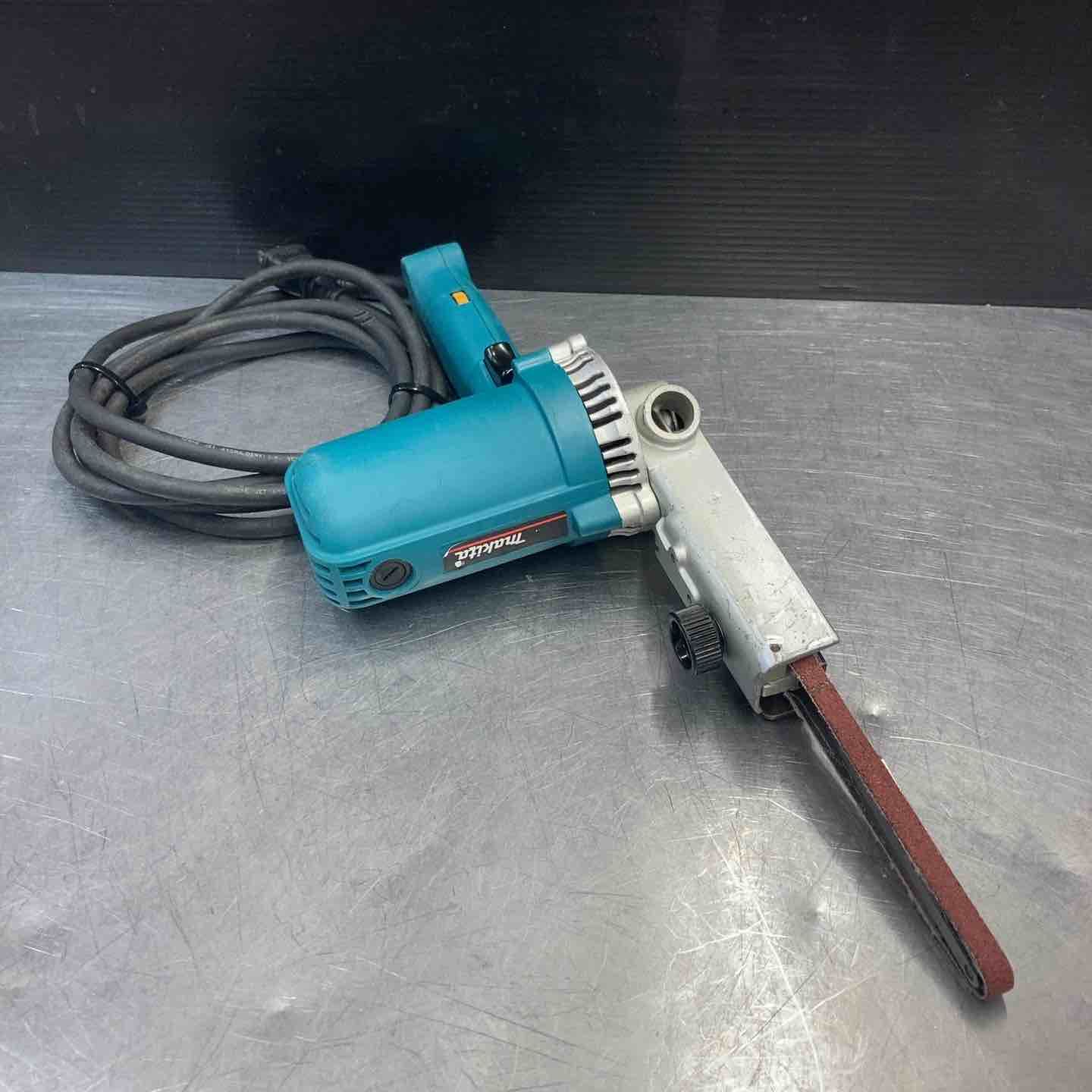 品 マキタ makita ベルトサンダー 9032 東大和店