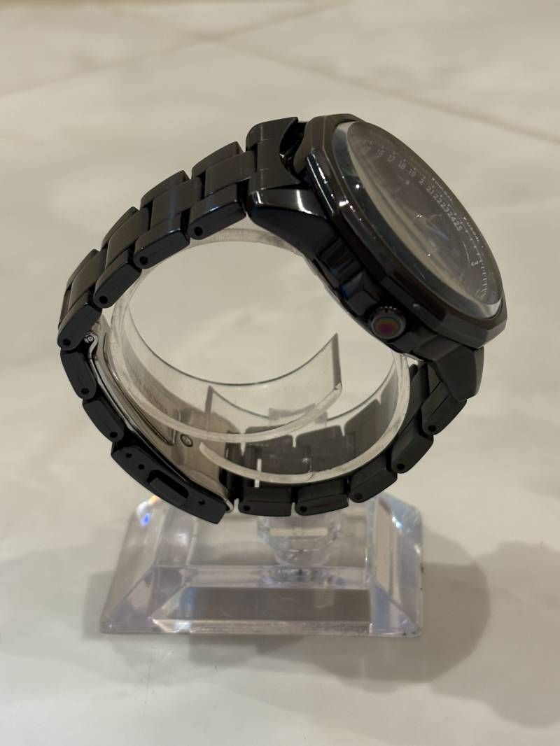 クォーツクロノグラフ 腕時計