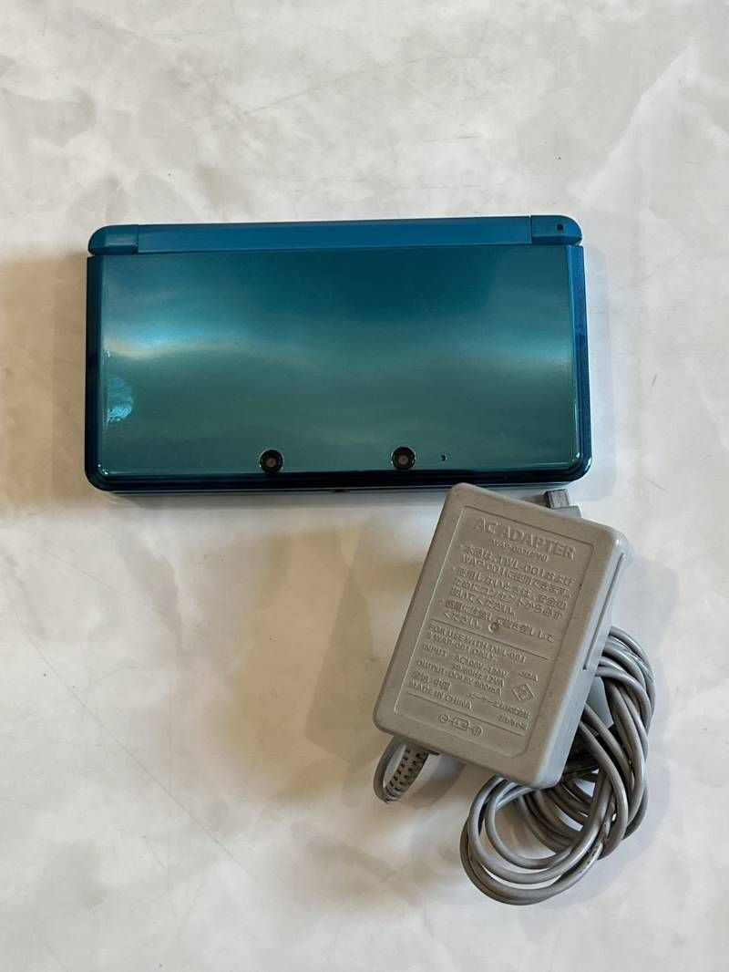 Nintendo 3 DS み CTR-001 アクアブルー 本体 充電器