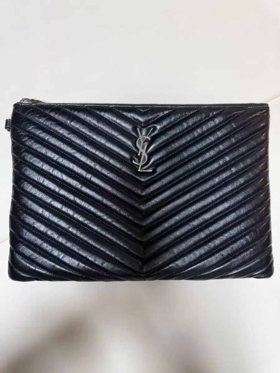 サンローラン クラッチバッグ シルバー