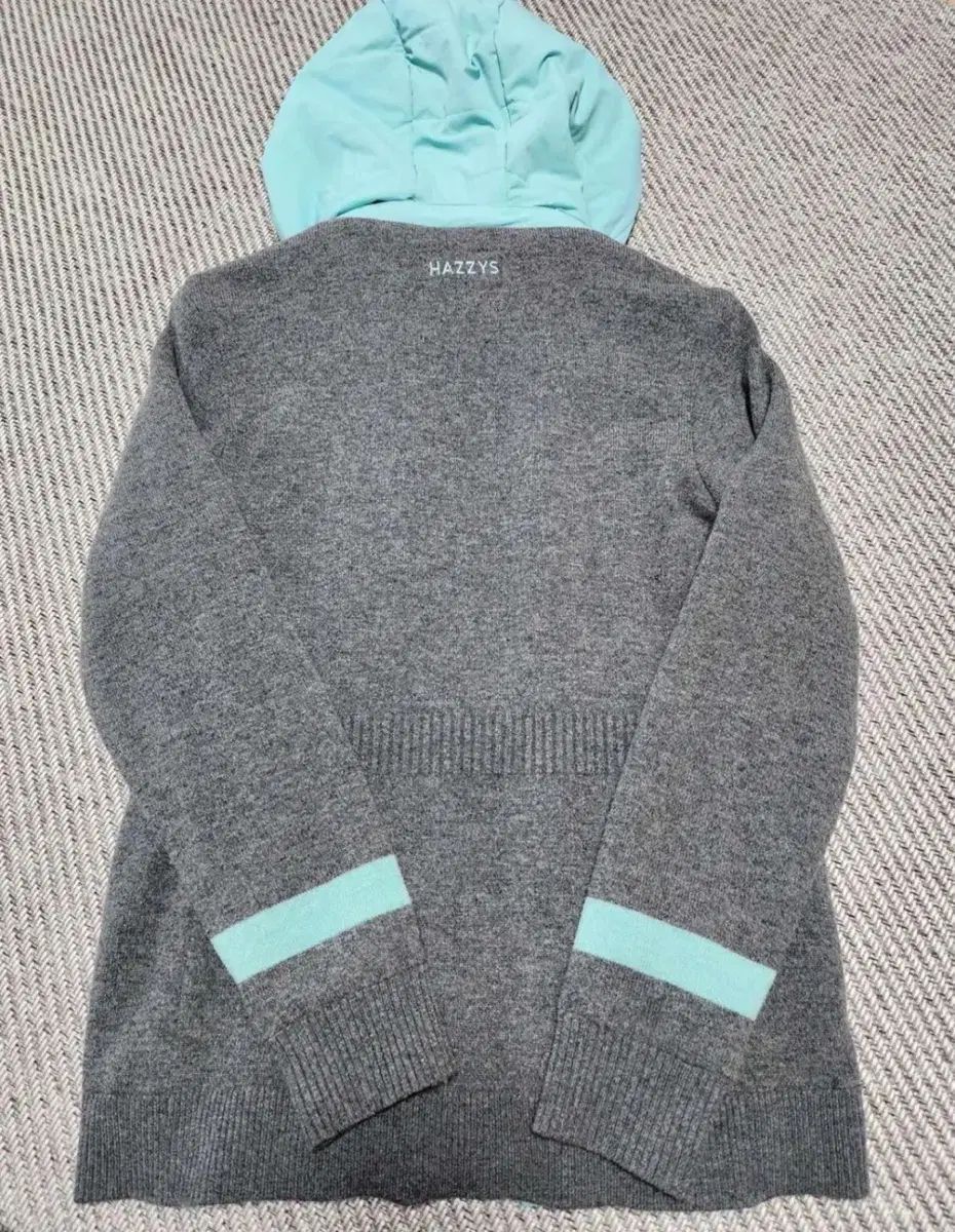 HAZZYS ゴルフ 防風 グースダウン ジャケット