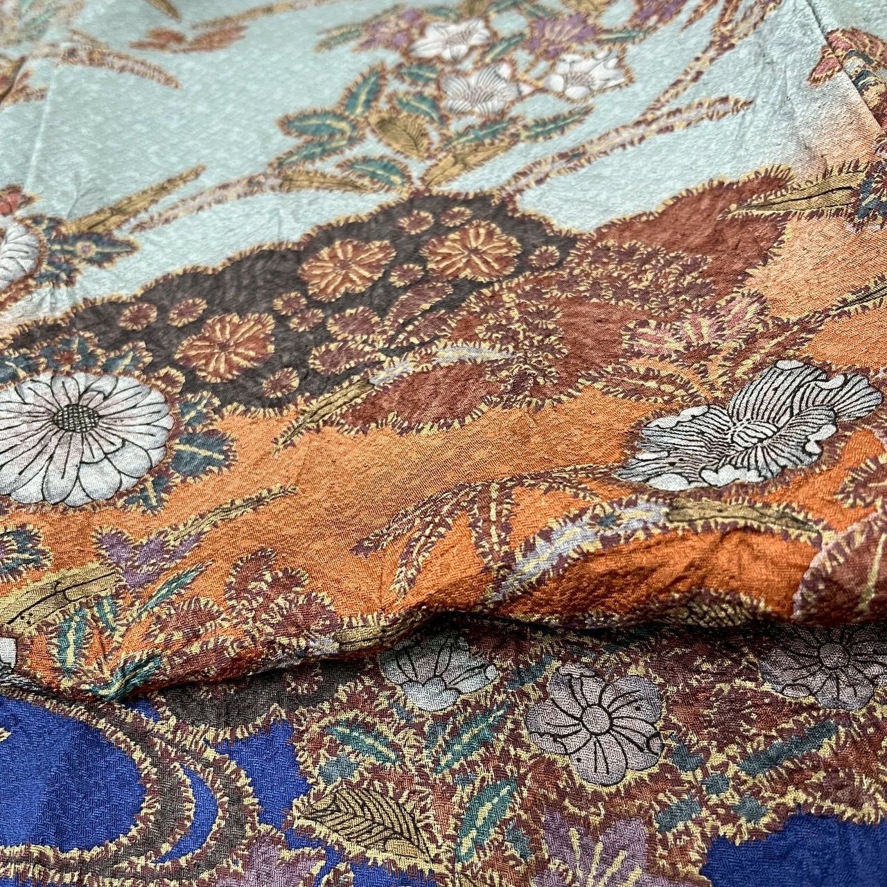 訪問着 横段に美しい草花の染め 絞り加工の立体感ある加工 紋なし MK 942