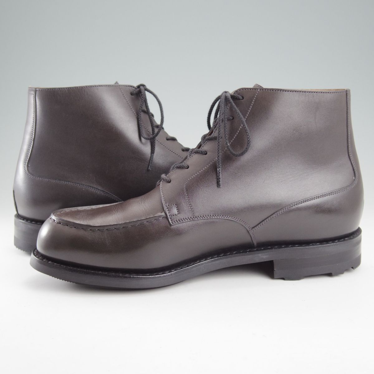 Uチップ グレー