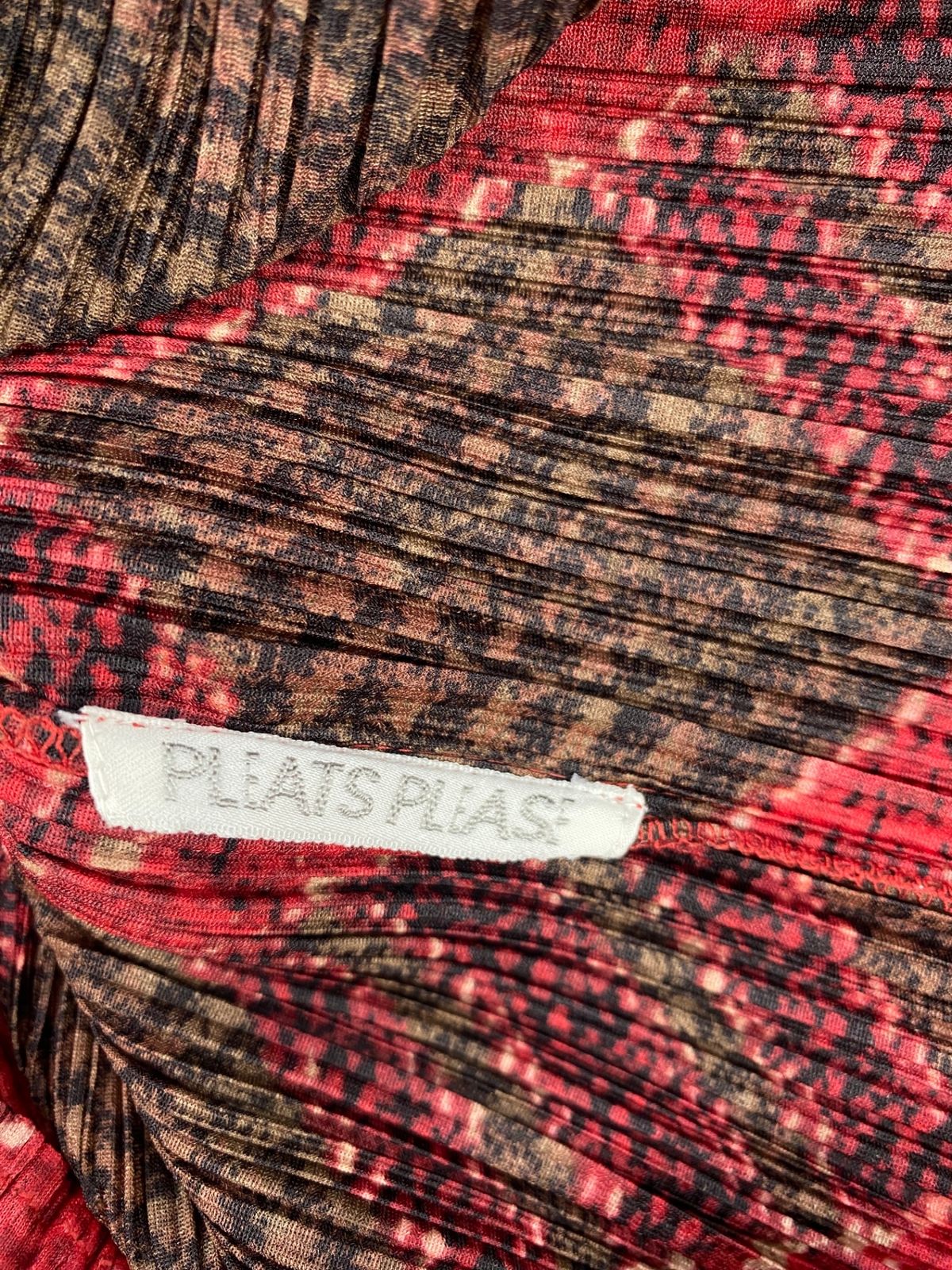  ISSEY MIYAKE イッセイミヤケ PLEATS PLEASE プリーツプリーズ トップス ベスト チェック柄 レッド ベスト ジレ ベスト ジレ ビスチェ