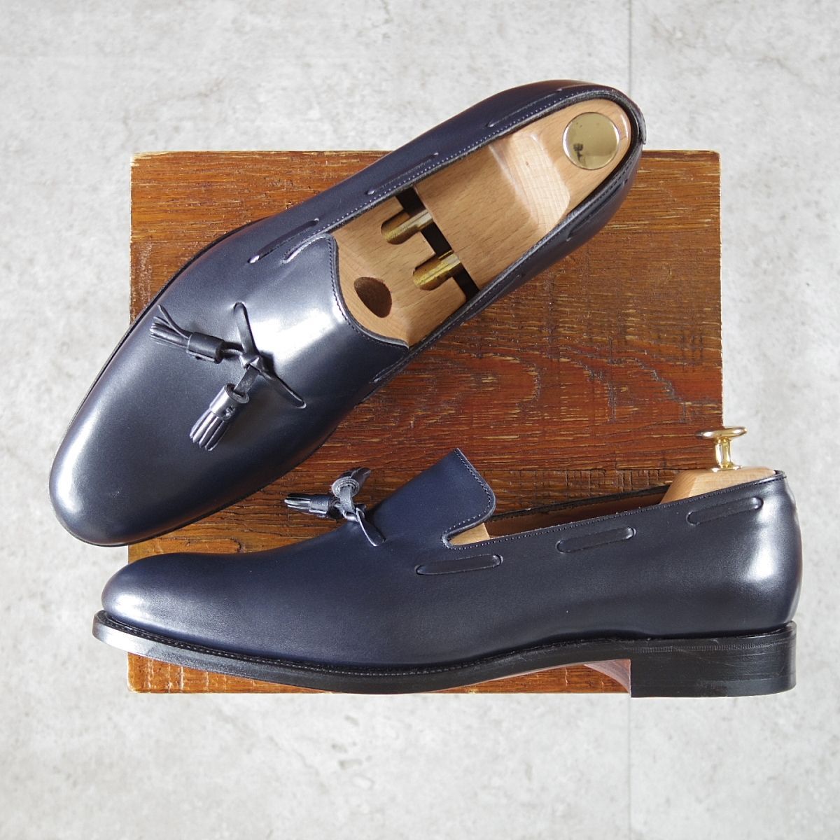 英 アルフレッド サージェント 8E グッドイヤーウェルテッド製法 タッセルローファー HUGH カーフ 紺 ALFRED SARGENT o069