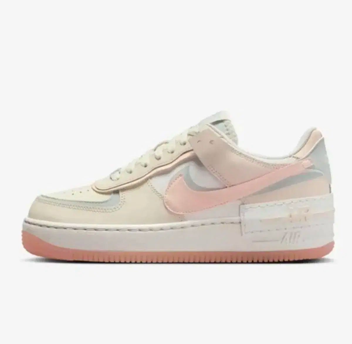 235 NIKE ウィメンズ エアフォース 1 シャドウ ココナッツ ミルク ティント ピンク