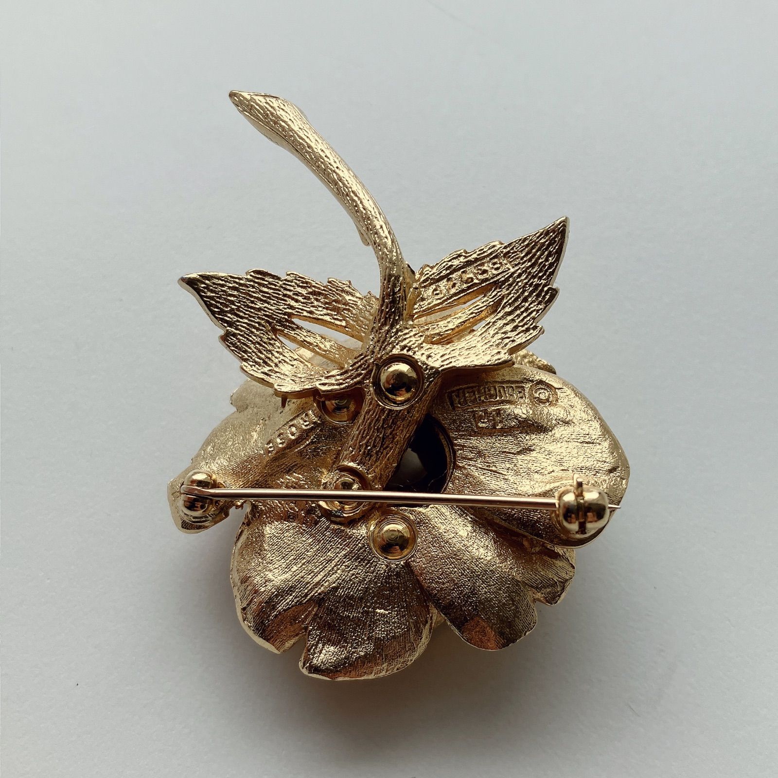  BOUCHER ブーシェ Rose ブローチ 真珠付き ブローチ コサージュ アクセサリー