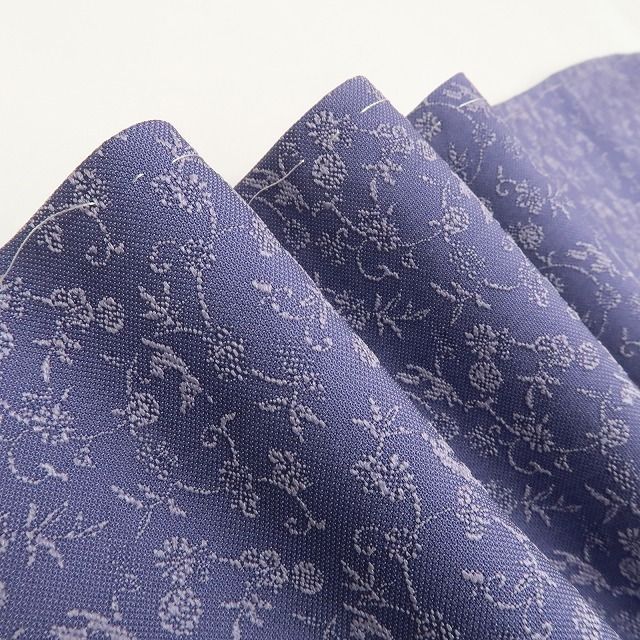 ❁tomihisa❁ 京友禅 松木真澄 着物 正絹 息を潜めて地紋を刻み染め美しく色を挿す 仕付け糸付 小紋 色無地 7137