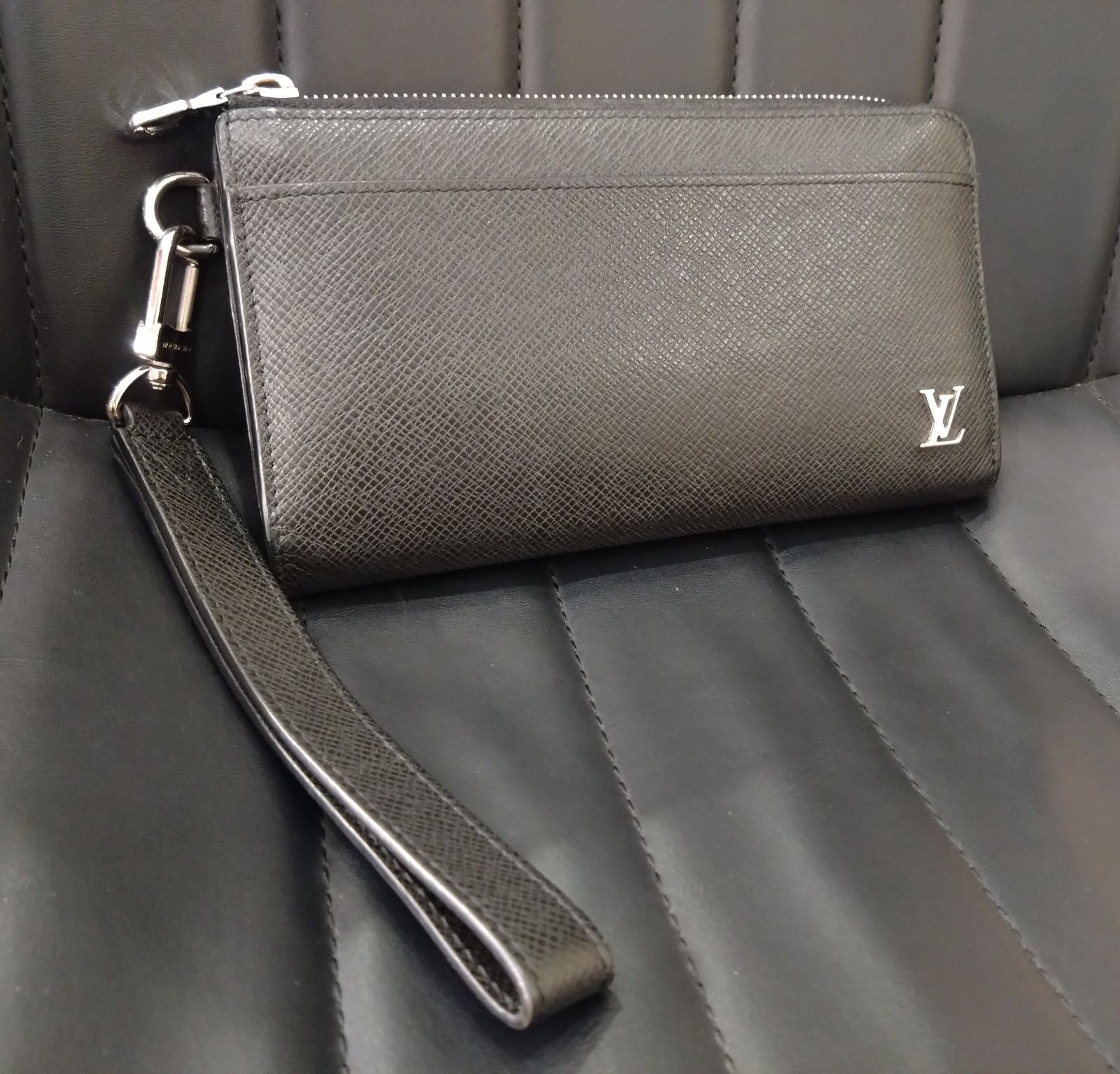 ☆NA04761 大人気！ LOUIS VUITTON ルイヴィトン タイガ ドラゴンヌ