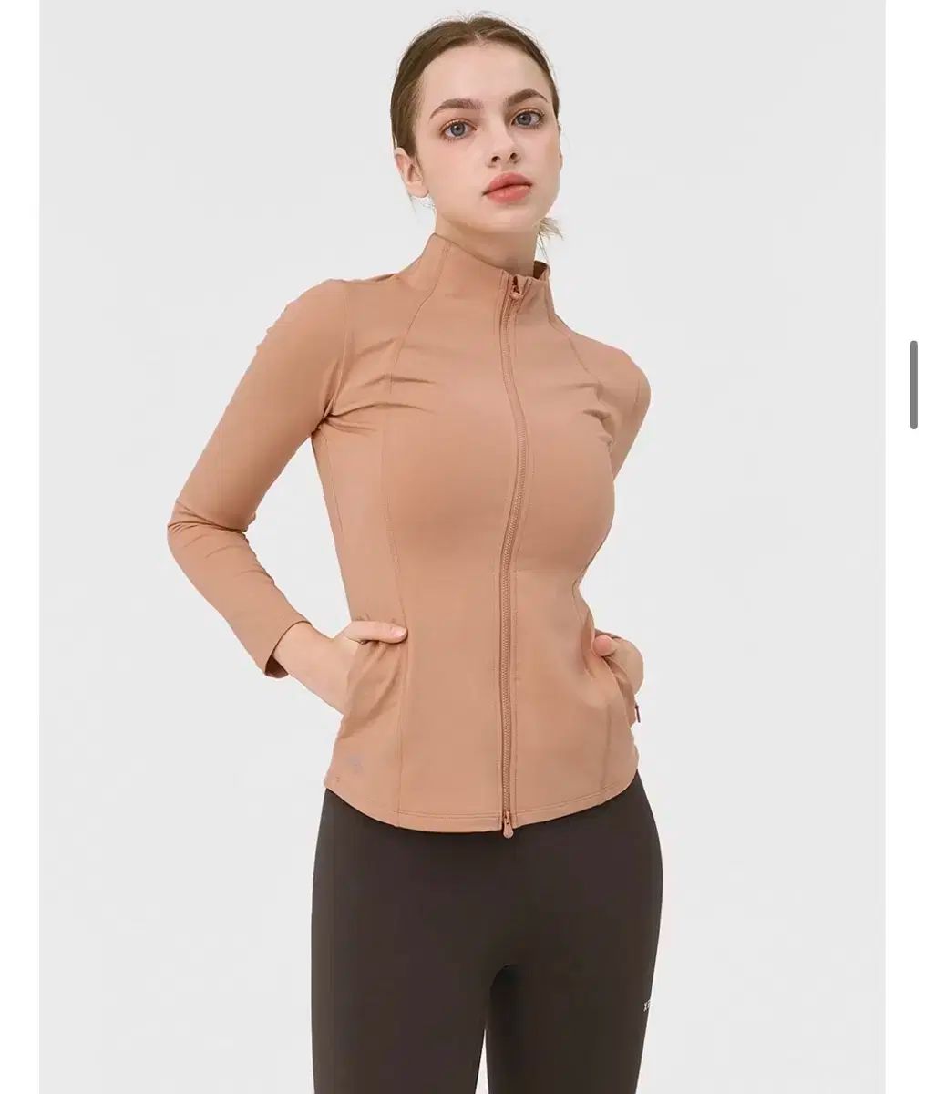 ゼクシィミックス ゲルラ インテンション スリムフィット ジップアップ ジャケット アッサム ピーチ