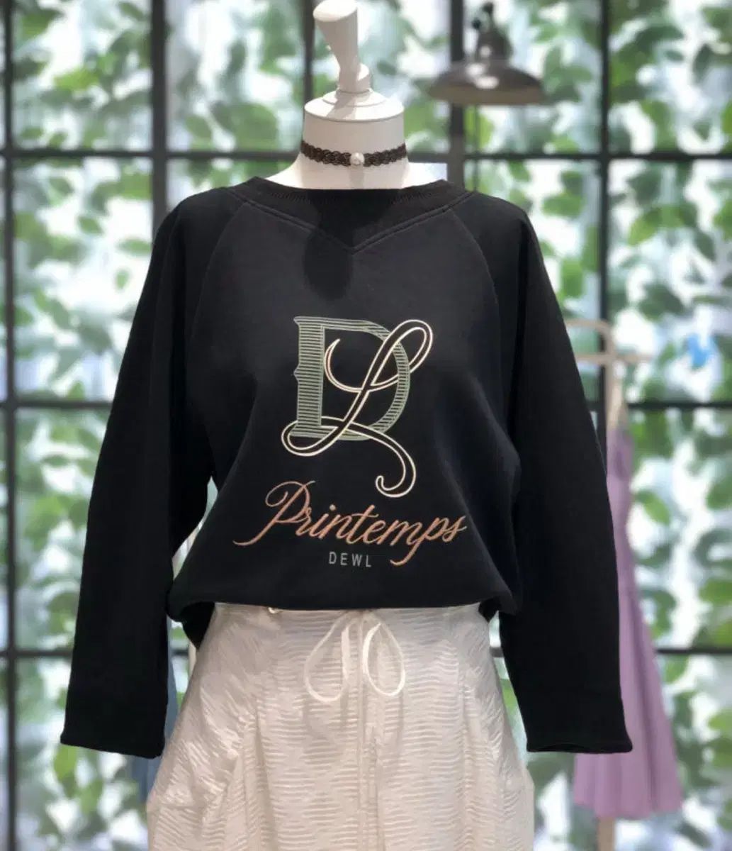 DEWL ツーウェイ かわいい ローグ プリントTシャツ 55