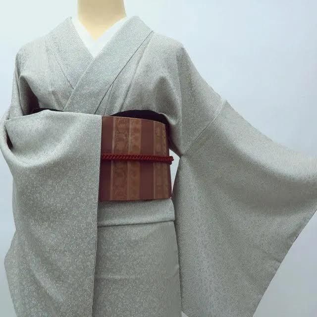 百華❀Y3869◇美品 正絹 縫い一つ紋 手縫い仕立て 縦縞 お召 着物 単品