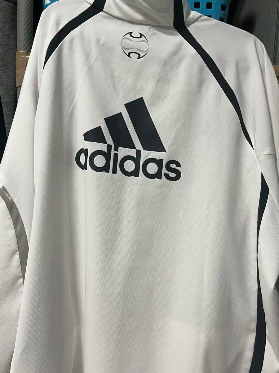  アディダス ルマドリード チームガイスト ジャケット その他 ウェア