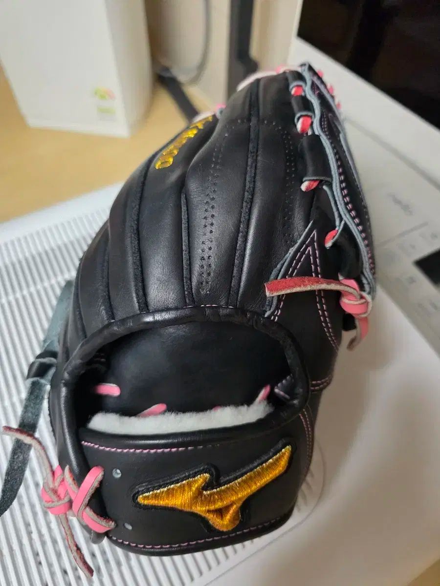 ミズノプロ 迷 Me 찬 ディノ モデル