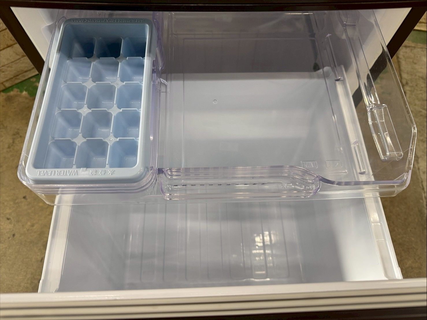 大阪送料無料★3か月保障付き★冷蔵庫★2020年★MR-P15E★IR-634 ショップ 大阪送料無料☆3か月保障付き☆冷蔵庫☆三菱☆2ドア☆2020年