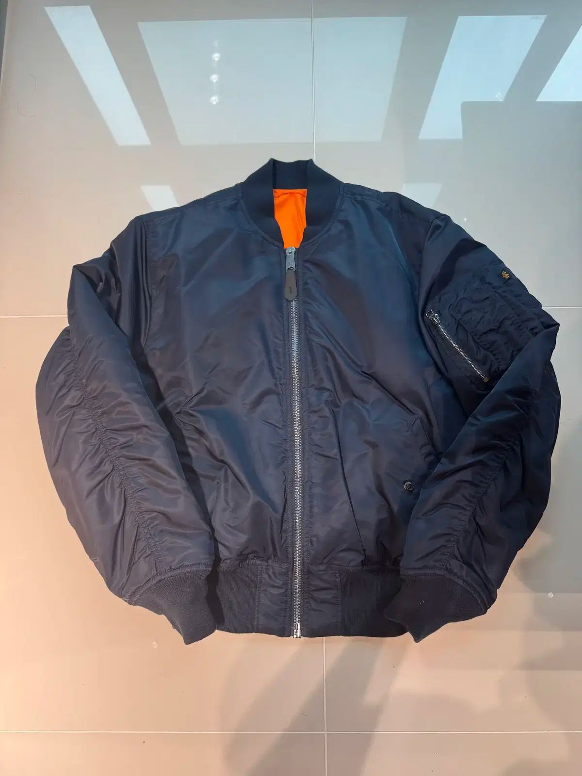 アルファ インダストリー MA-1 フライト ジャケット