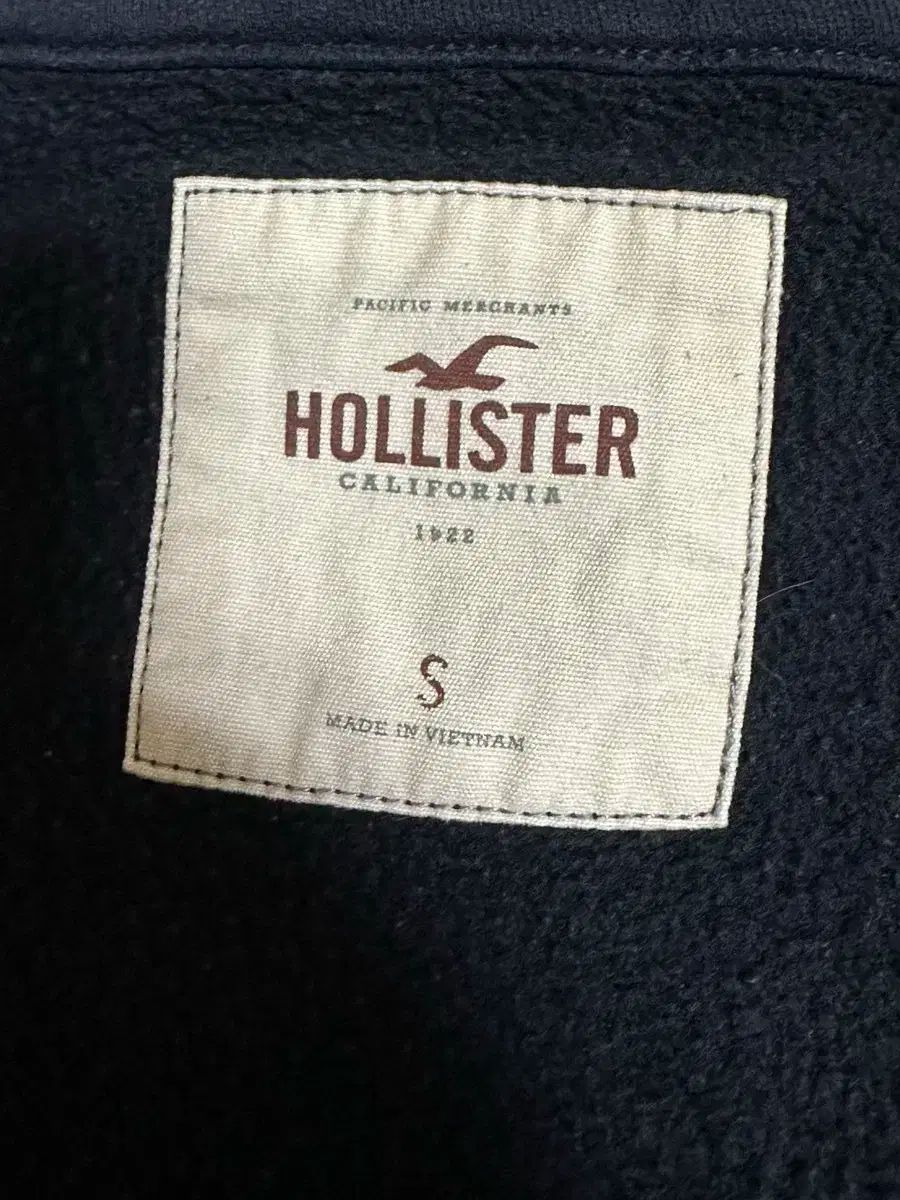 ホリスター 起毛 カーディガン スリムフィット