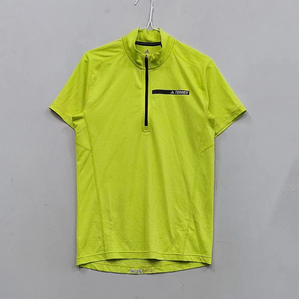 アディダス メンズ95 スリム Tシャツ 半袖ジップTシャツ 春 夏 イェロー 71793