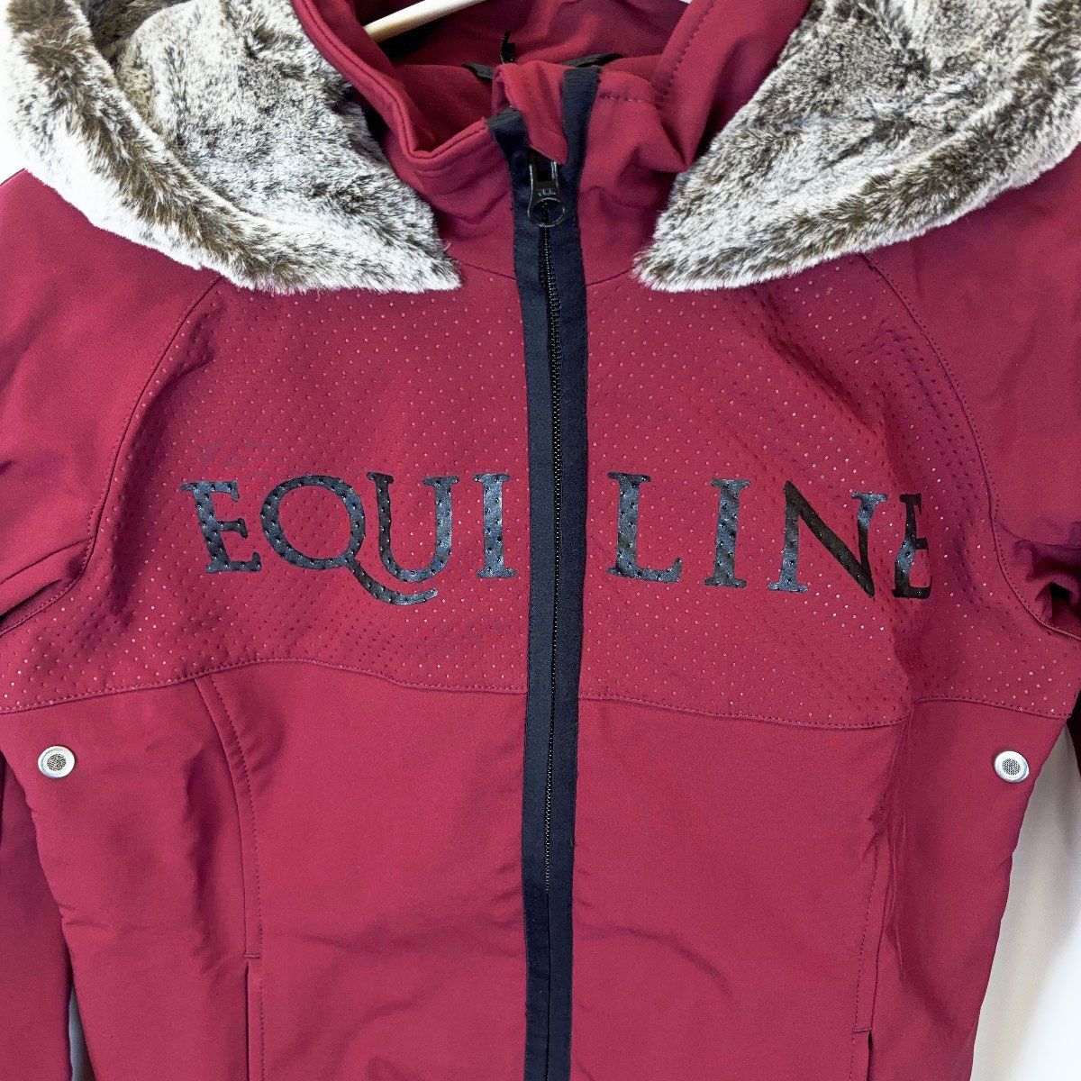 エクイライン Elly Softshell ソフトシェル 防水ジャケット ファーフード付 S マルーン R 09690 レディース 乗馬 馬術