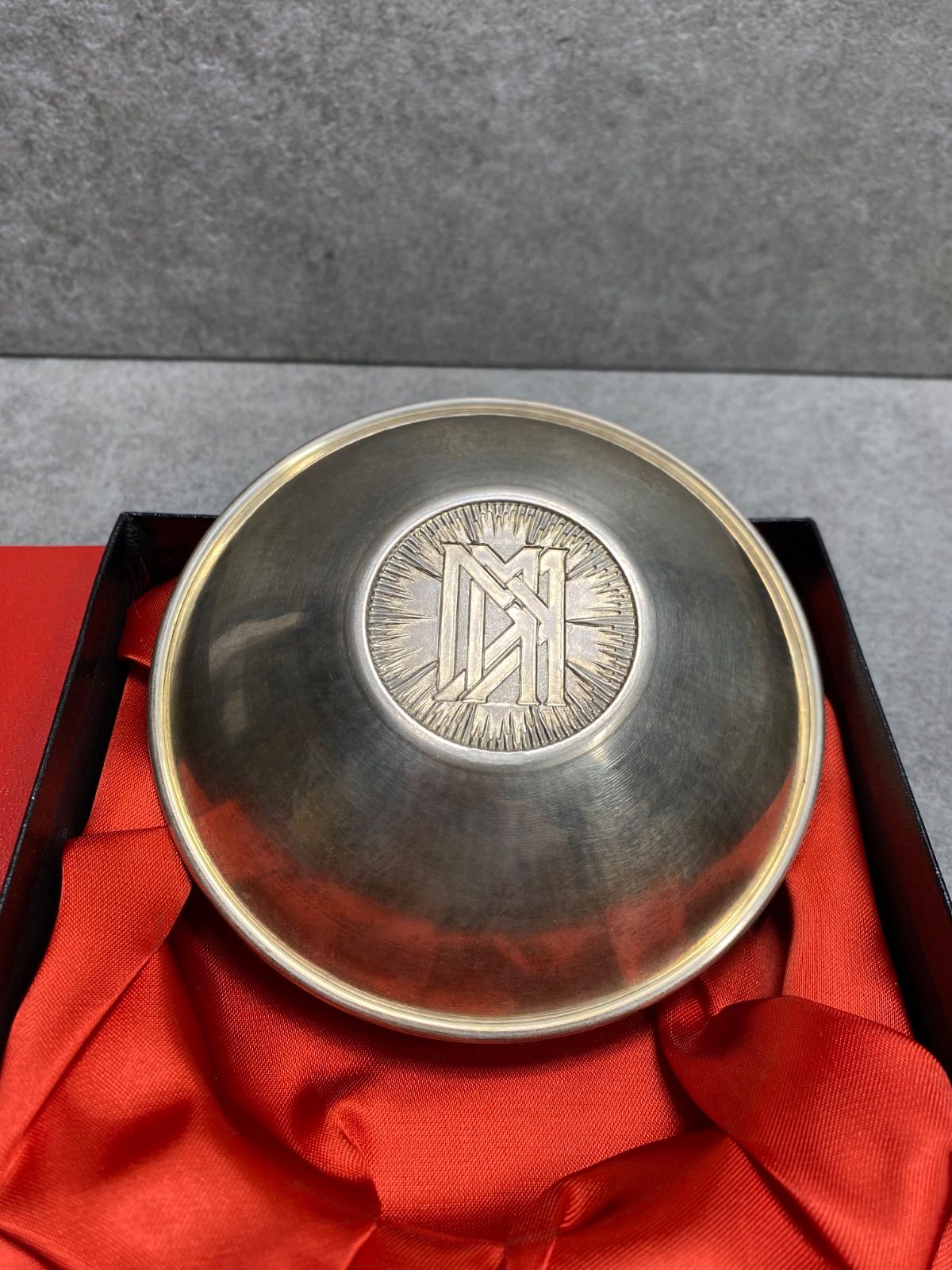 銀細工師 Stuart Devlin スチュアート デブリン 銀 ボンボン ディッシュ 王室御用達 シリアルナンバー入り WWW_OPDRERGINERDOGAN_COM