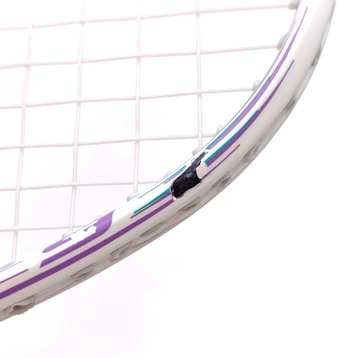 バドミントンラケット