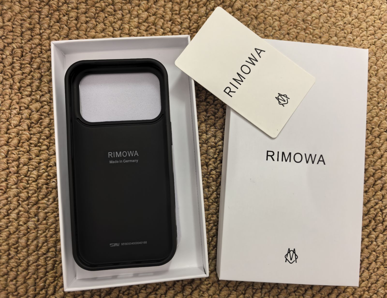 スマートフォン・携帯電話 新品、未使用 RIMOWA リモワ ブラック 