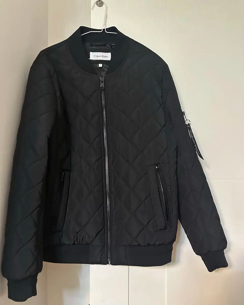 Calvin Klein カルバン クライン キルティングブルゾン アウター ブラック スモール