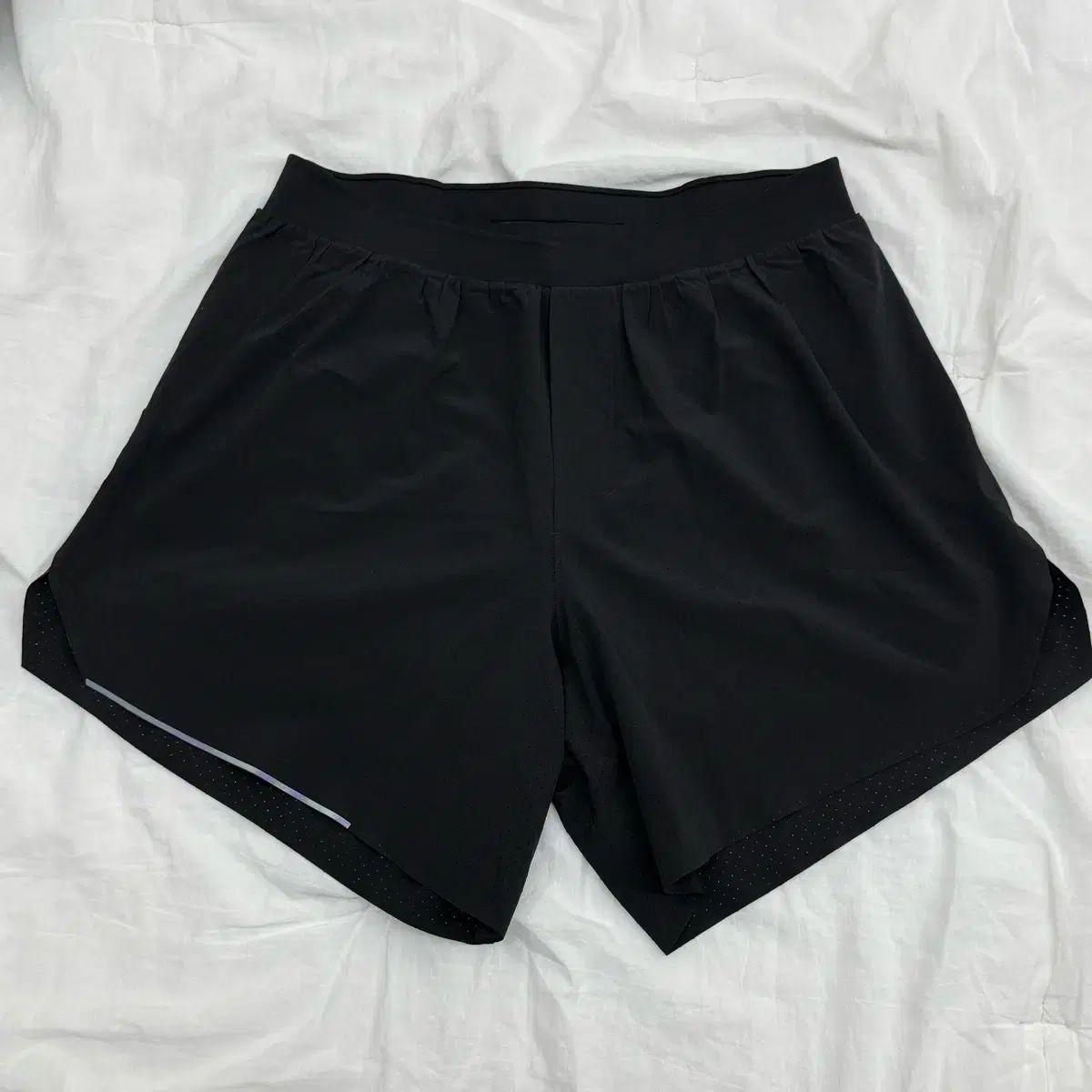 ルルレモン パストアンドフリー ショーツ