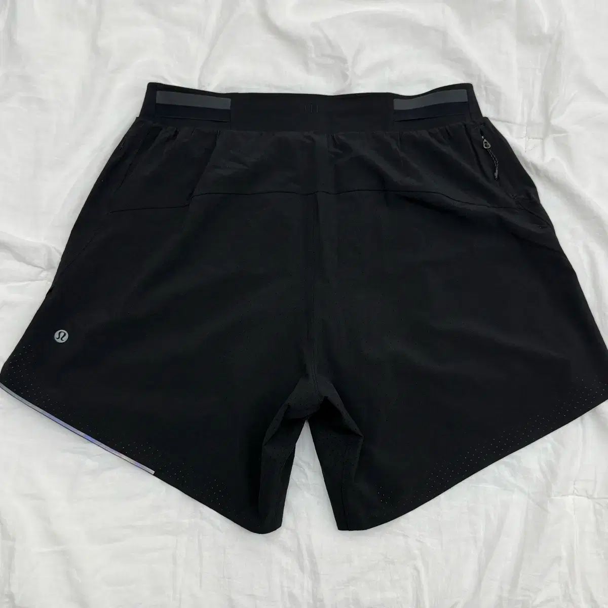 ルルレモン パストアンドフリー ショーツ