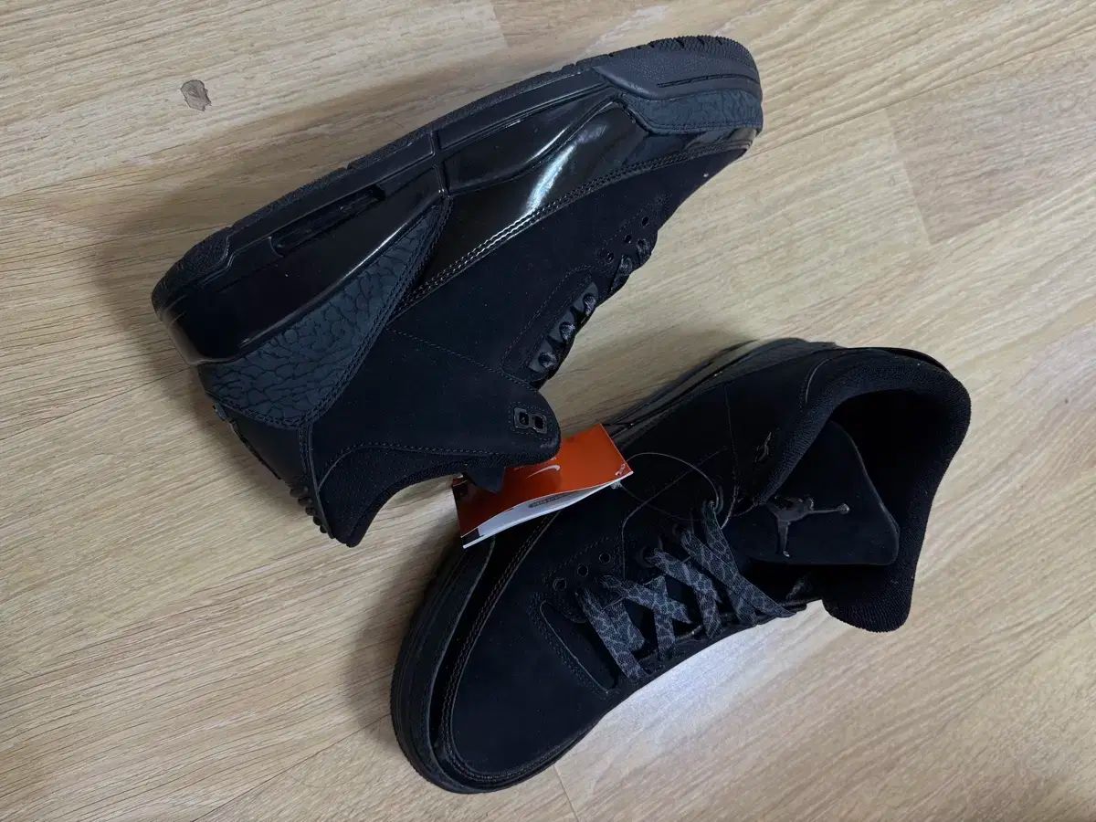 280 NIKE ジョーダン3 レトロ ブラックキャット オールブラック トリプルブラック