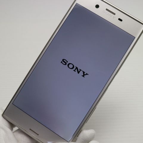 超美品 au SOV35 Xperia XZs シルバー 即日発送 スマホ SONY au 本体