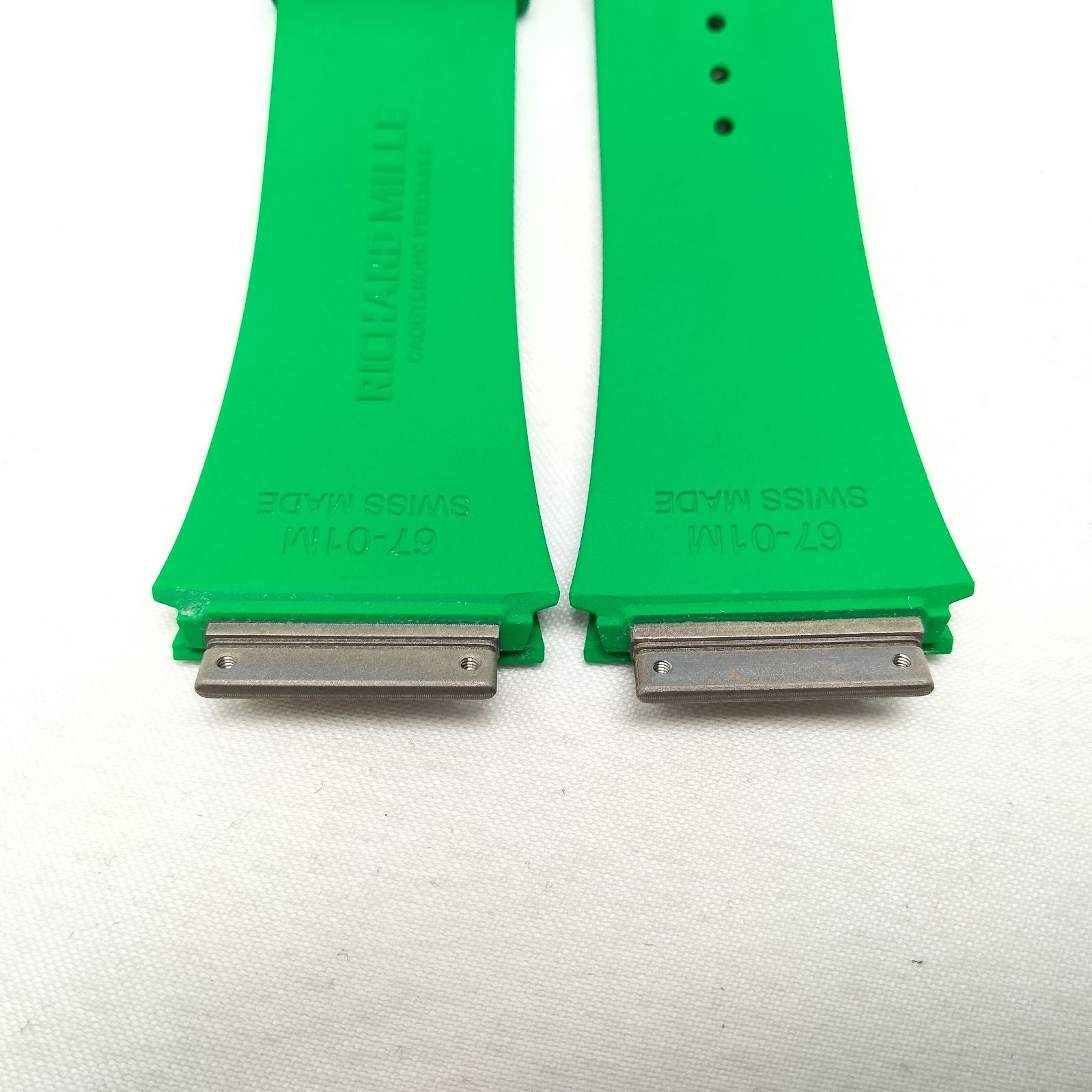 ラバー グリーン