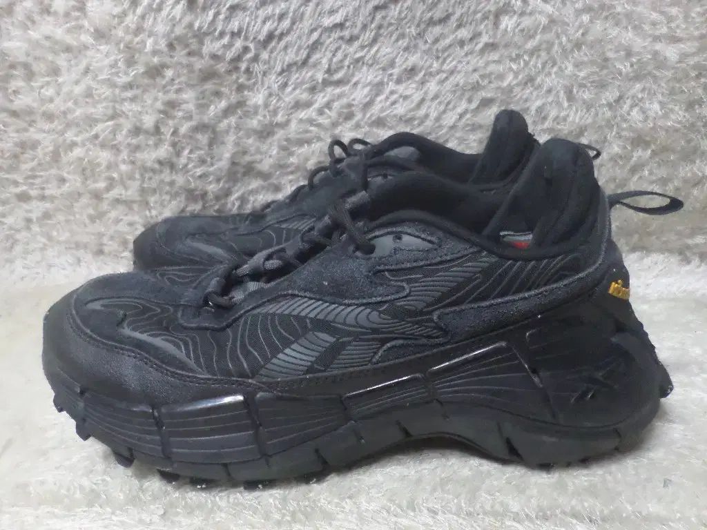 290 リーボック ジグキネティカ 2 5 エッジ トレッキングシューズ ブラック 靴