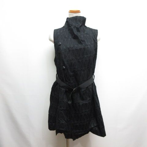 イッセイミヤケ ISSEY MIYAKE ジオメトリック ノースリーブ ワンピース ジャケット ベルト付き 2 黒 ブラック IM72FE513 日本製