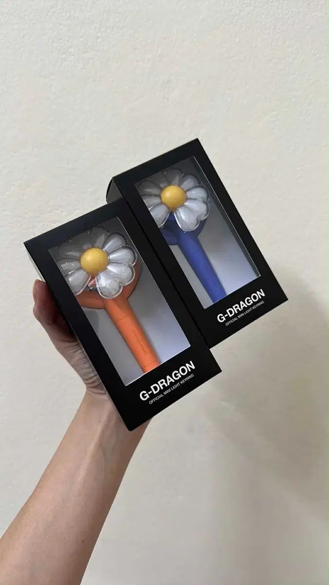 G-DRAGON ジードラゴン ミニ ペンライト キーホルダー オレンジ ブルー セット
