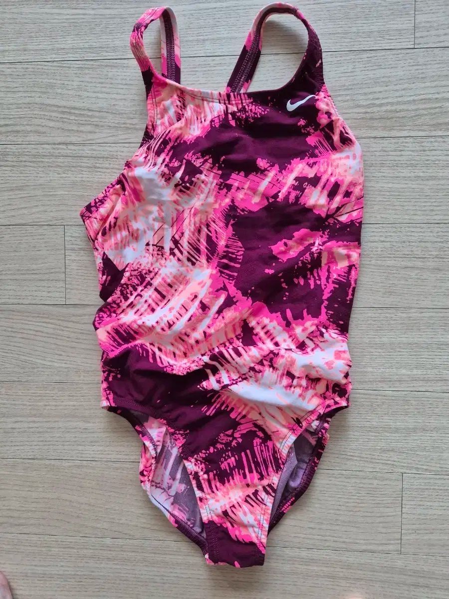 ナイキ水着 32 RESONANCE pt.1 The Past Ver. バッグ