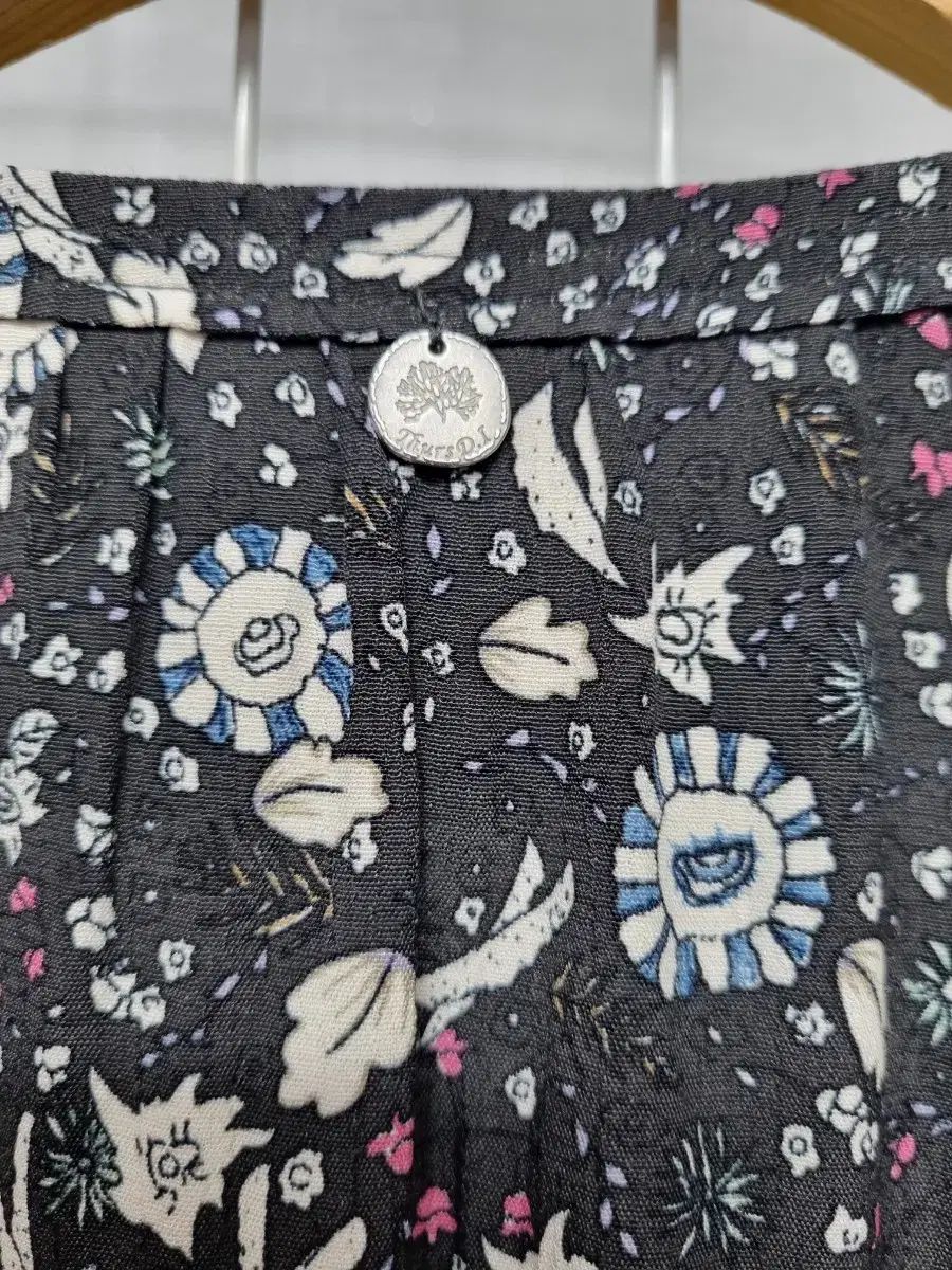 サースデーアイランド ONE