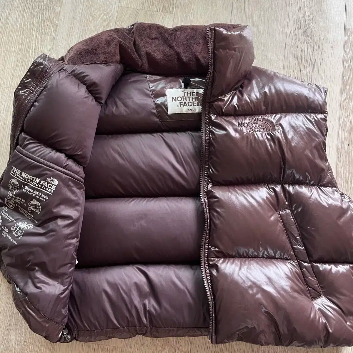 ホワイトラベル グロシー