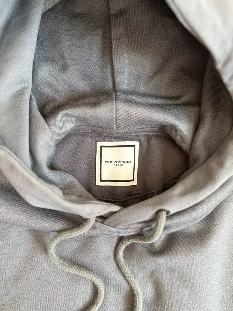  21 F W グレー バックロゴ フーディーTシャツ 38 95 パーカー トップス