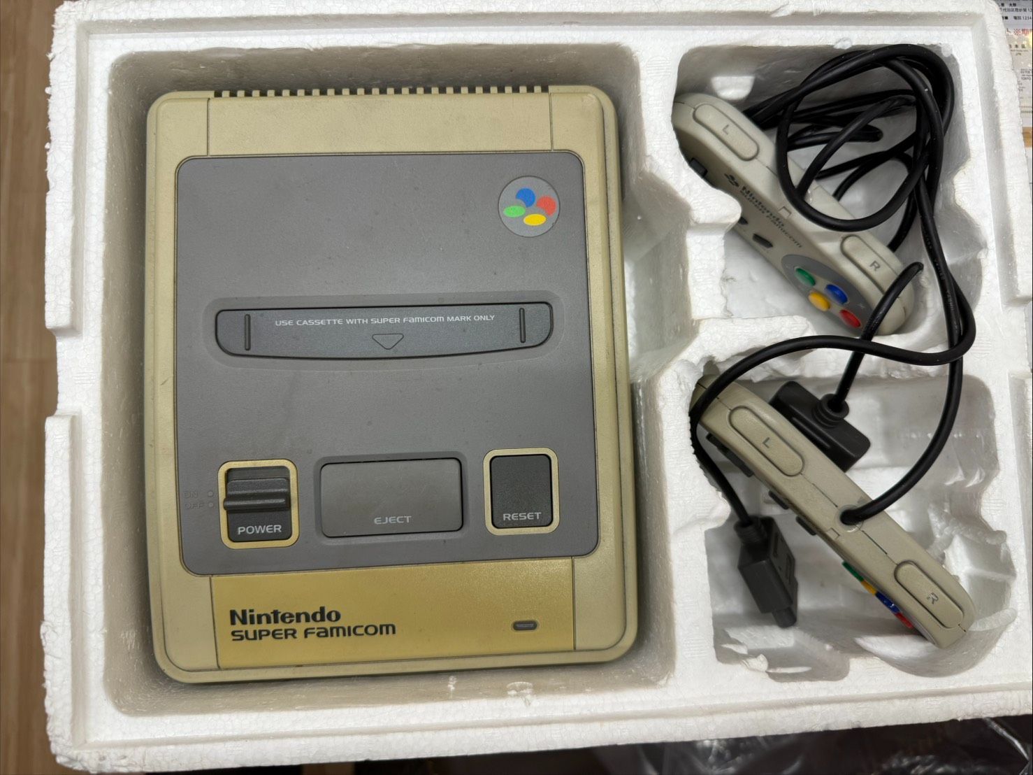 スーパーファミコン　本体+カセット3個セット スーパーファミコン本体3台＆ソフト セット
