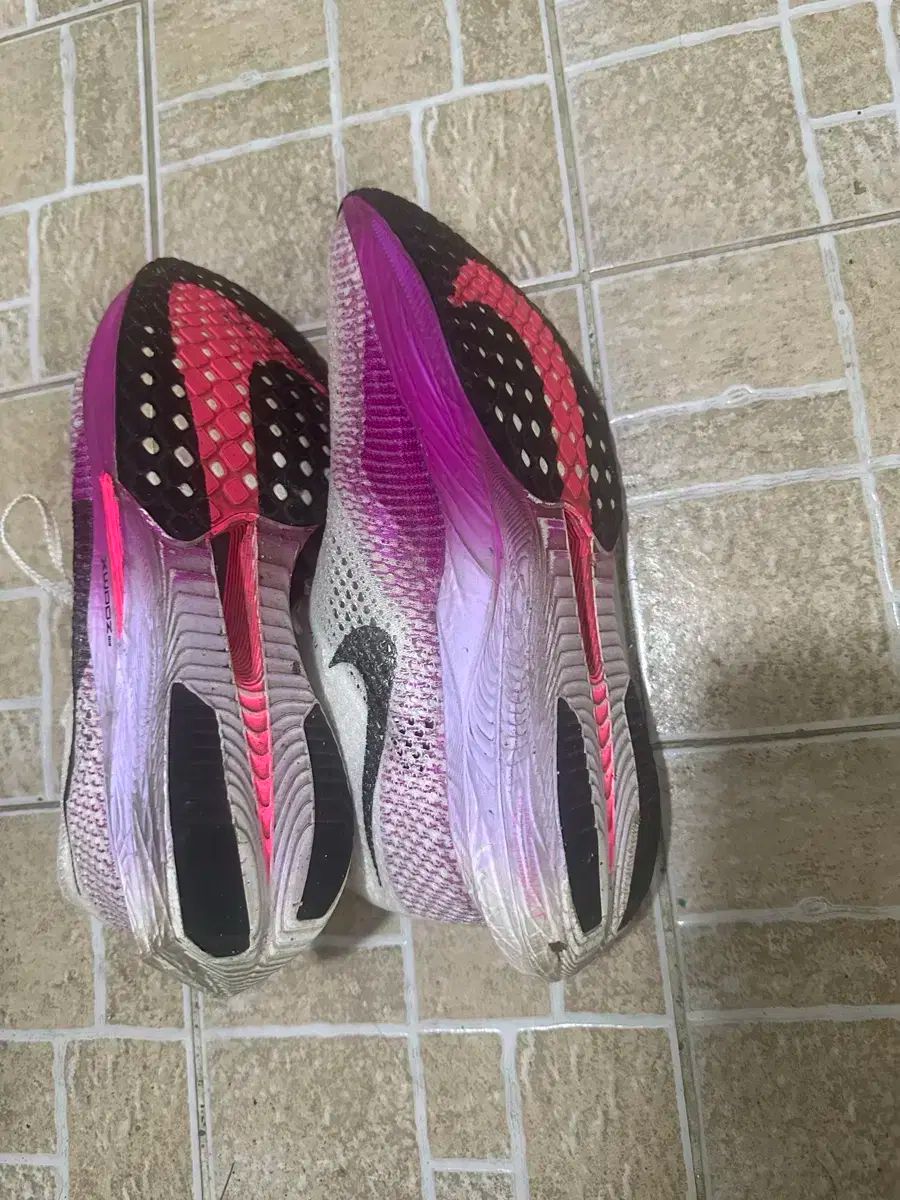 ナイキ ヴェイパーフライ3 ズームX