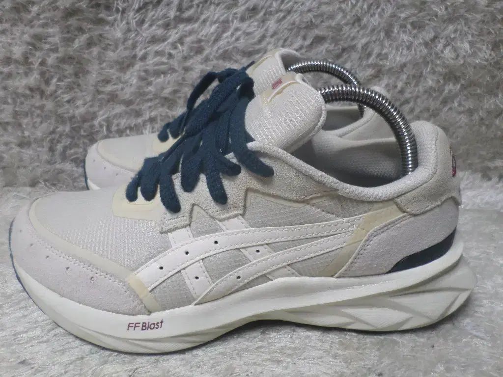 250 アシックス タサ ブラスト BLAST スニーカー ランニングシューズ 靴