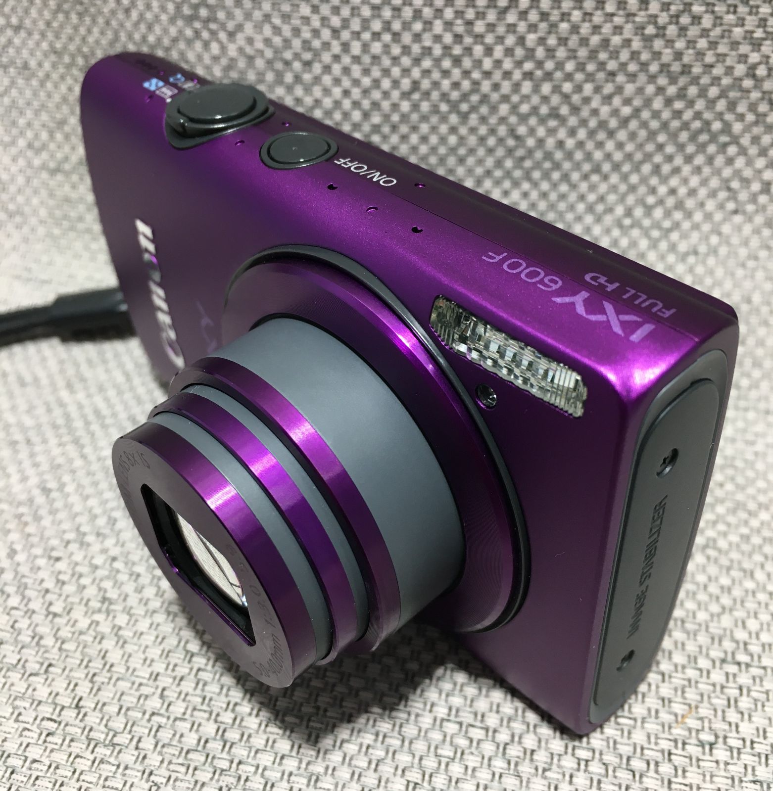 ジャンク品Canon IXY 600F パープル 本体のみ